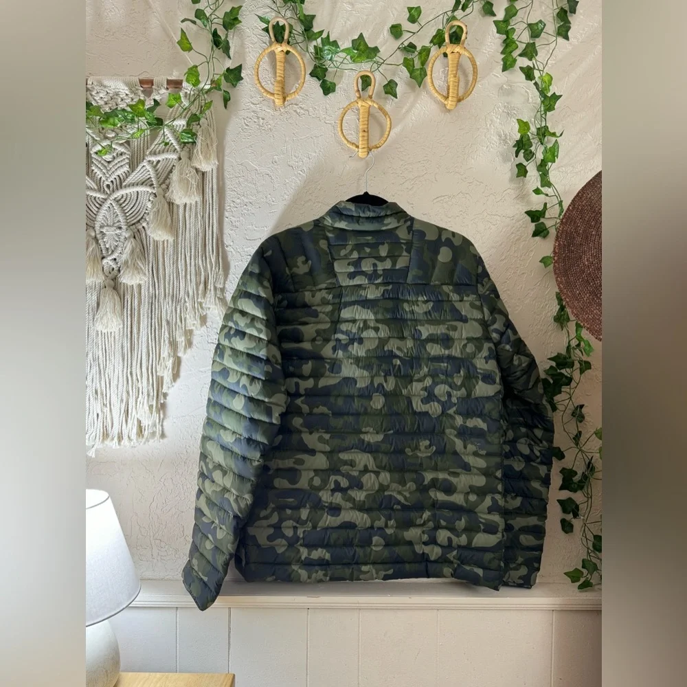 Mountain Hardwear Men Mt. Eyak 2 Jacket Insulated WR Dark Army Camo Size M